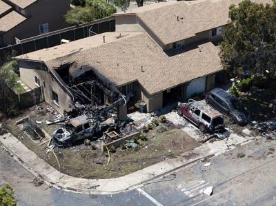 What we know about the plane crash that killed 6, including alternative music executive Dave Shapiro