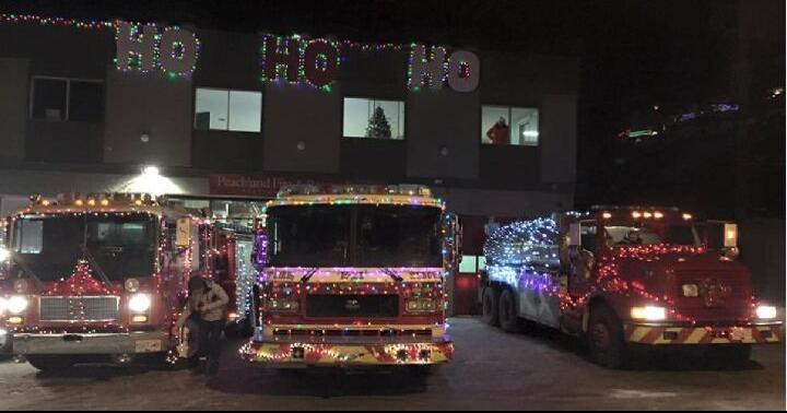 Salyersville Christmas Parade 2022 Pandemic Won't Derail Firefighters' Colorful Christmas Eve Tour | News |  Kelownadailycourier.ca