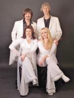 Abba, Fleetwood Mac tribute bands share Okanagan stage