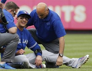 Blue Jays' Troy Tulowitzki leaves doubleheader opener after collision