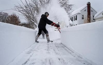 Health Canada recalls new Toro snowblower over amputation hazard