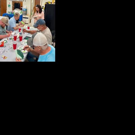 Westport Road mission team shares artwork with Freeda Harris Baptist Center