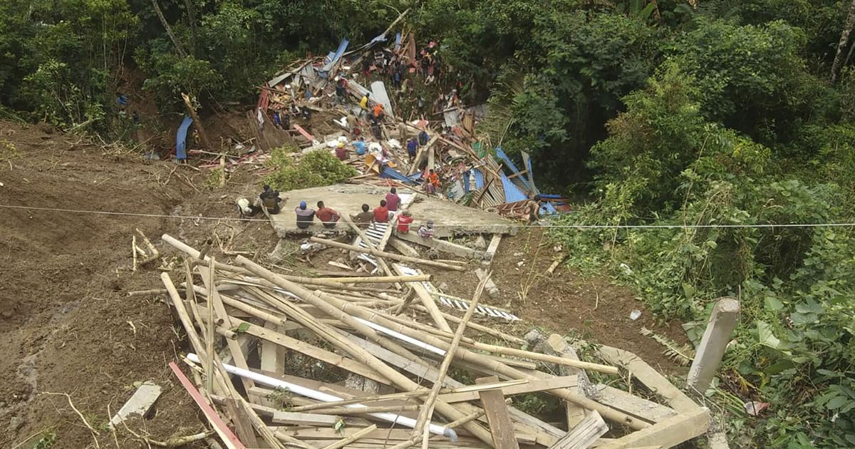 Jenazah gadis berusia 3 tahun dan ibunya pulih setelah tanah longsor di Indonesia yang menewaskan 20 |  Dunia