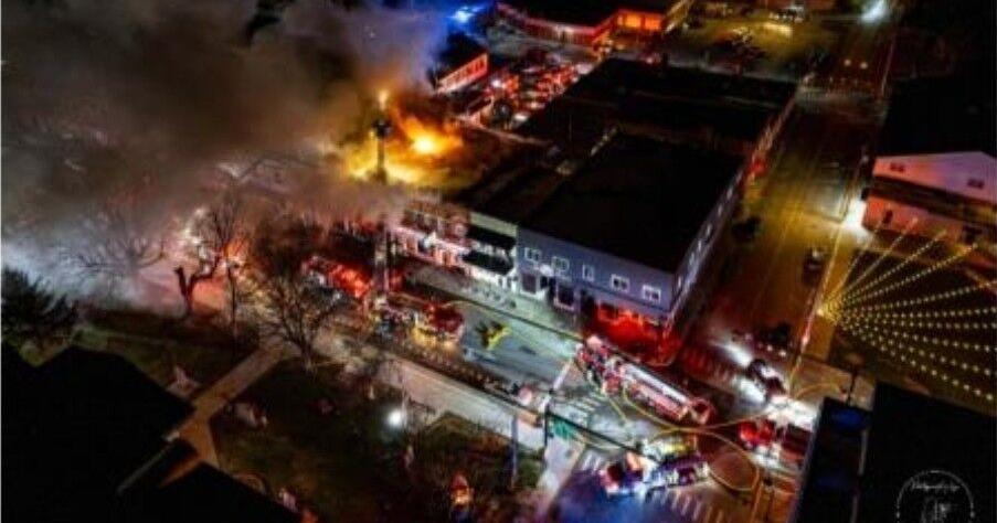 Downtown fire in Williamsburg under investigation