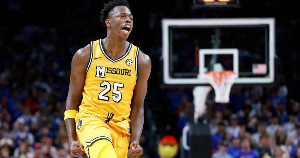 Mitchell opts to return to Missouri after committing to Kentucky