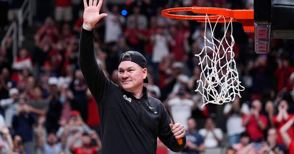 Arizona reaches its first Final Four in 25 years with 79-64 win over ...