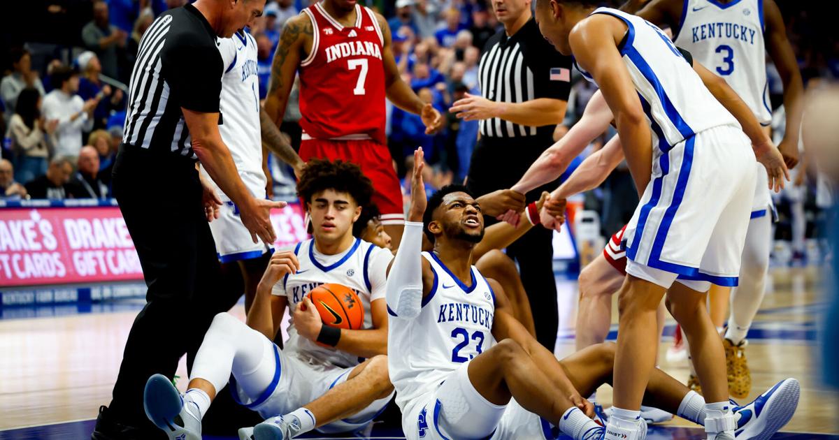 GALLERY: Kentucky defeats border rival Indiana | Sports | kentuckytoday.com