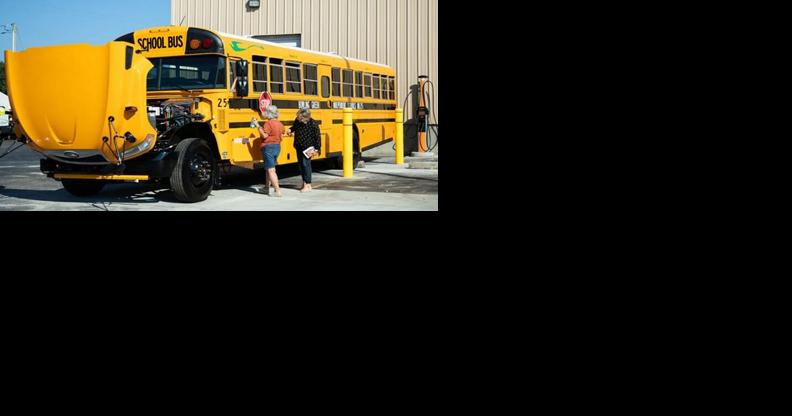 City schools receive first of 13 new electric buses - Vimarsana News