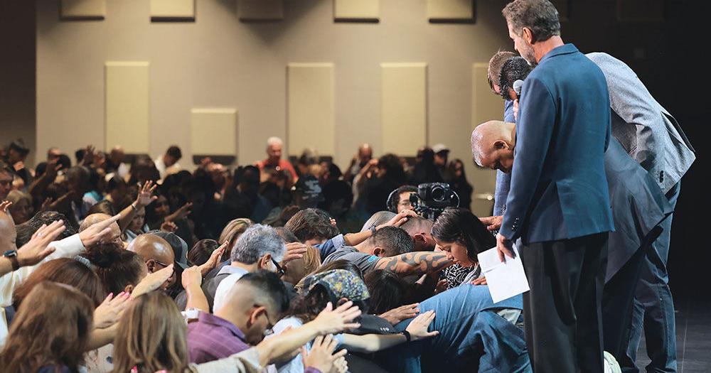 Read More‘We just pray about everything,’ Texas pastor says