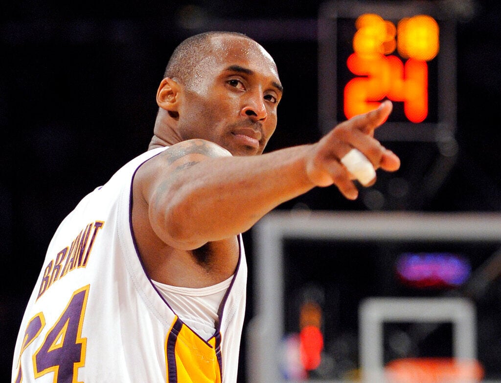 Lakers shocked and speechless after finding out Kobe Bryant died