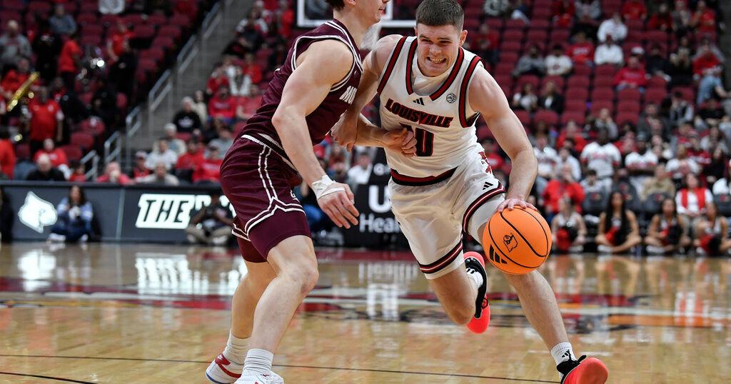 Cards' long and winding road in ACC starts with improved West Coast duo