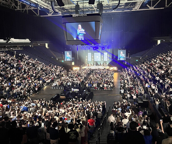 Unite Kentucky revival brings 2,000 to altar in Rupp Arena