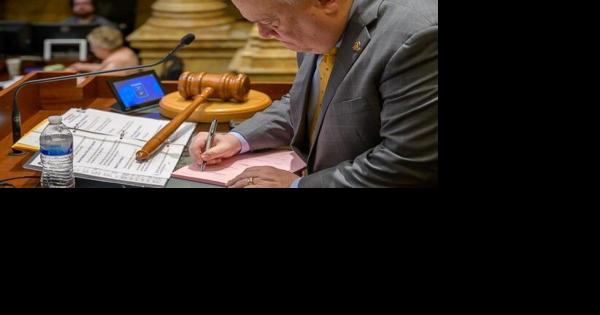 Lawmakers start considering Beshear vetoes on Friday - Vimarsana News