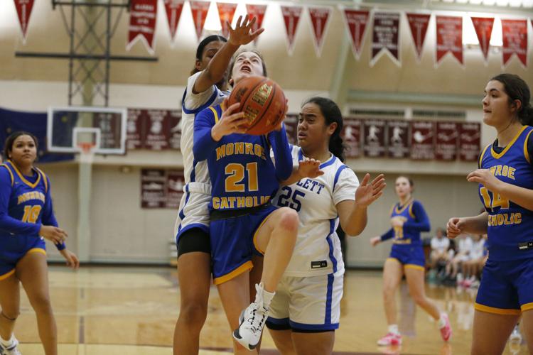 Clarke Cochrane Day 1 Kayhi, Monroe, Grace and Palmer advance in Girls