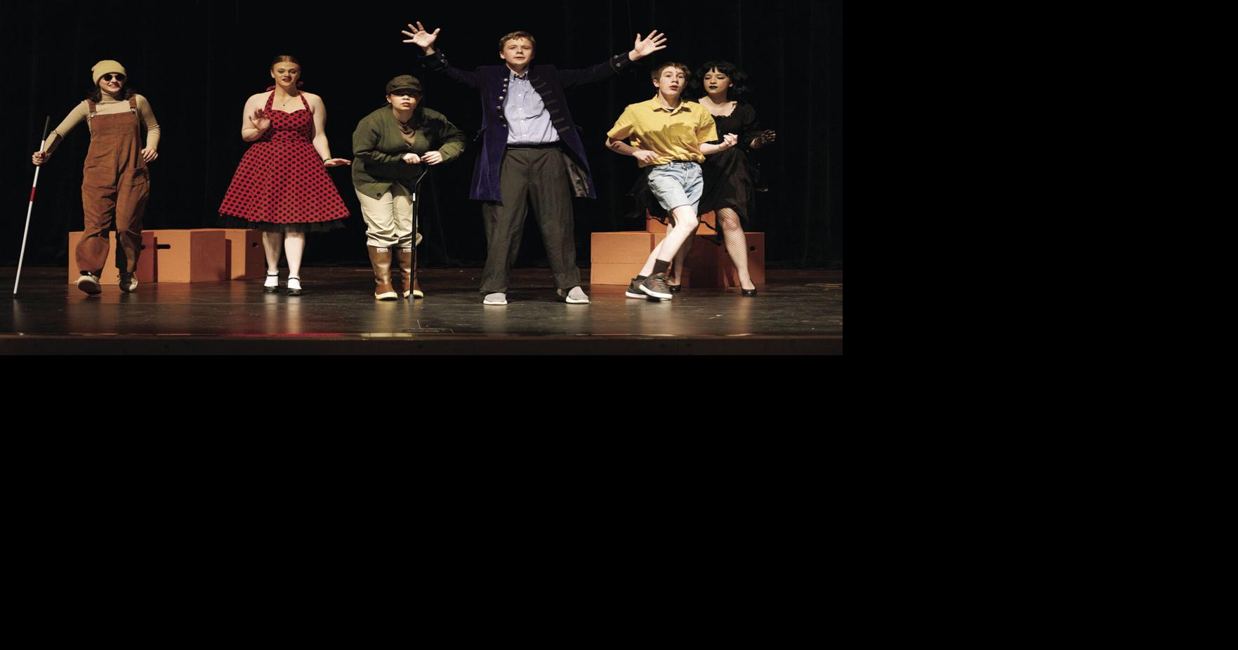 Students lead Kayhi theater production | Education | ketchikandailynews.com