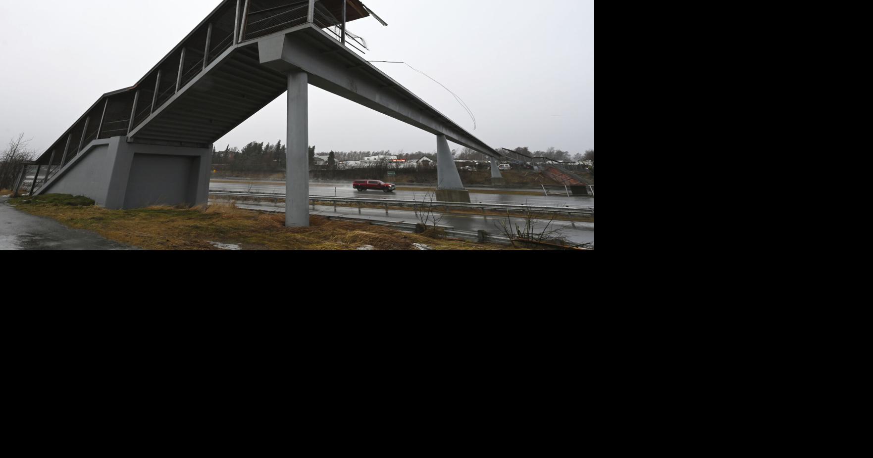 Hurricane-force winds cause widespread damage in Anchorage | Alaska ...