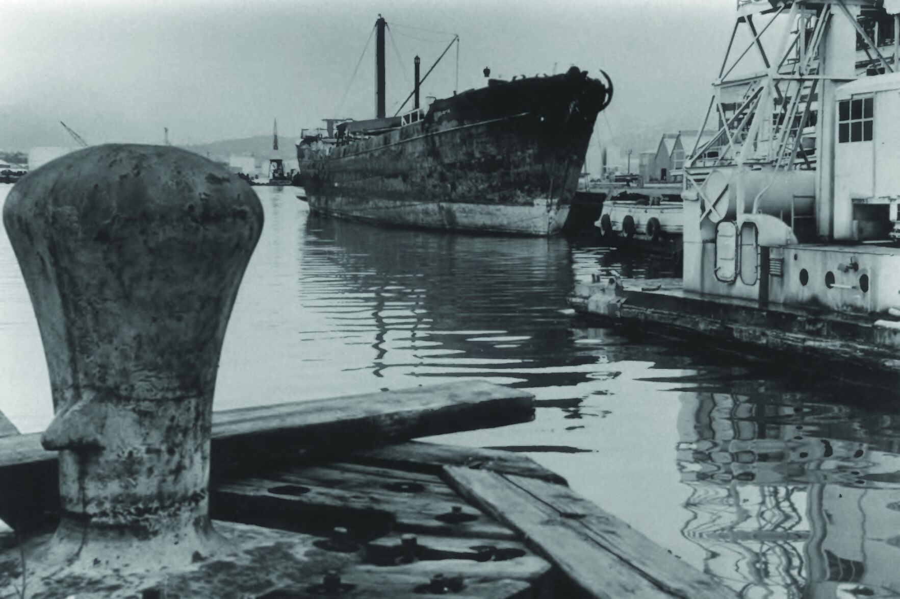 Historic ship Falls of Clyde scuttled off coast of Hawaii