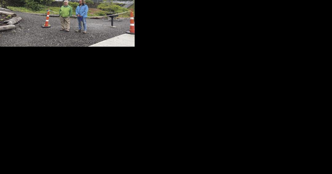 Ribbon cutting ceremony marks Rotary Beach improvements - Vimarsana News