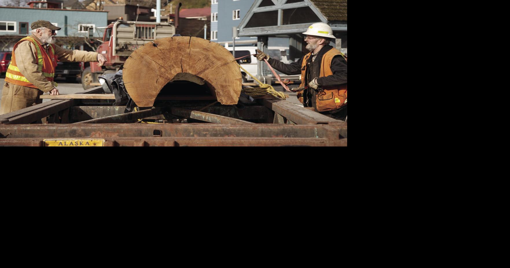 Reinstalling the ‘Raven Stealing the Sun’ totem pole | Photos ...