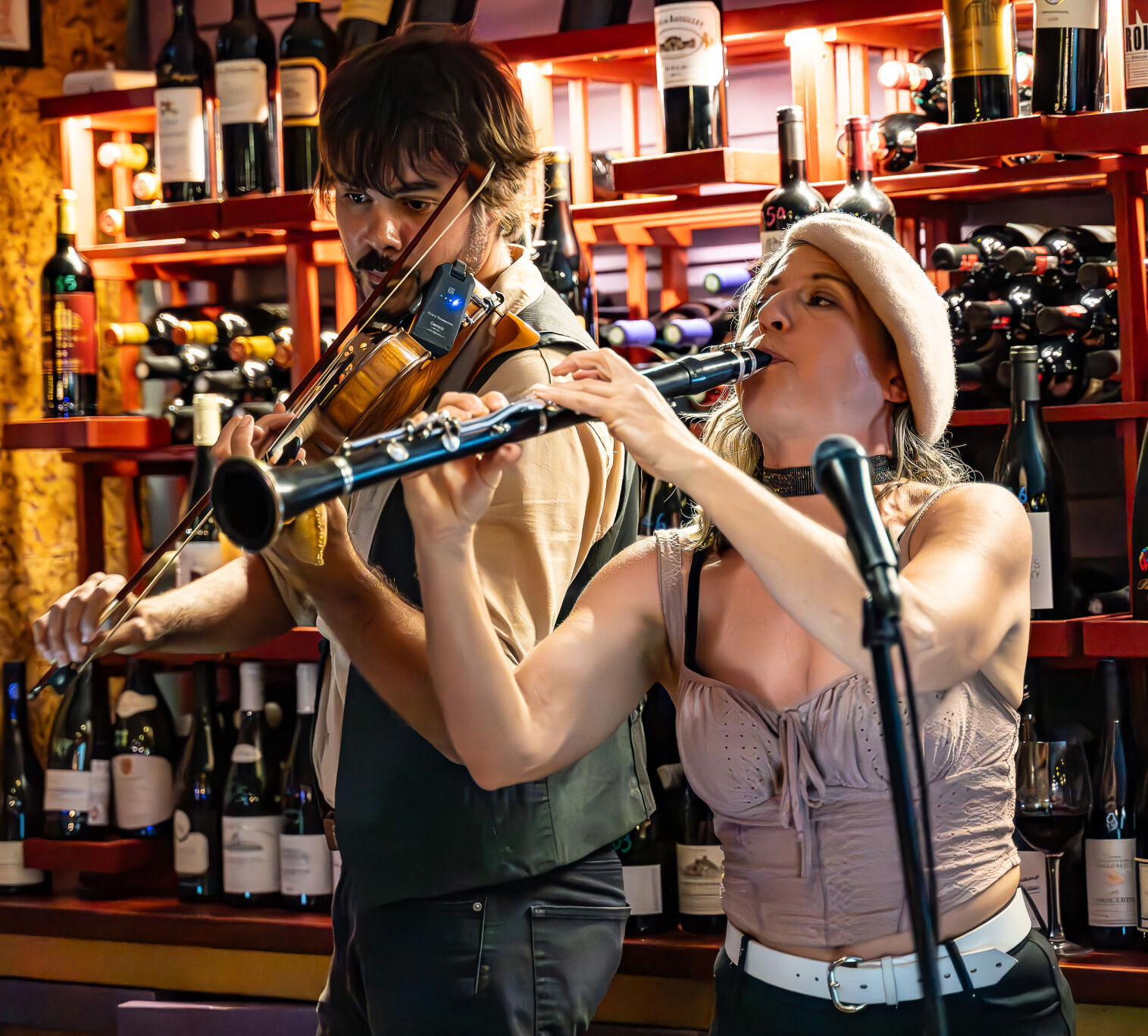 Live music at Viv Wine Bistro