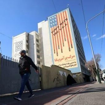 Trump hopeful of Iran deal after Tehran warns of regional war