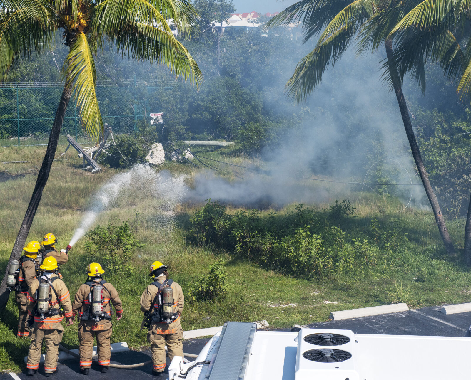 Downed pole ignites fire, cuts power | Local News | keysnews.com