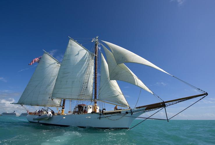 File:Key West FL HD Western Union schooner05.jpg - Wikimedia Commons