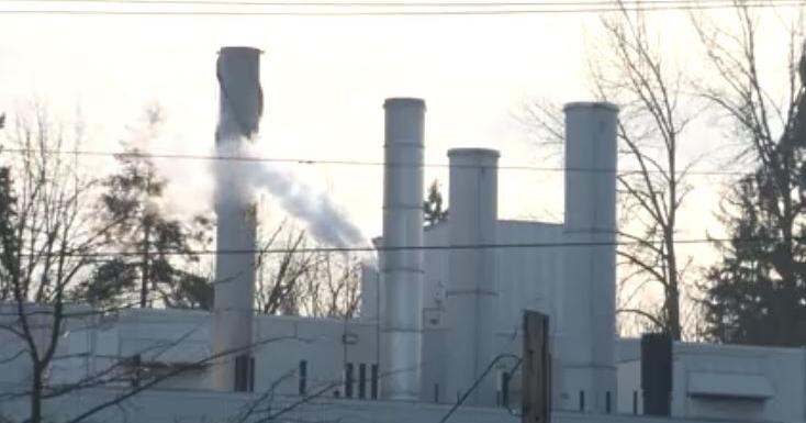 University of Oregon and EWEB's new gas turbine project sparks outrage over fossil fuel increase