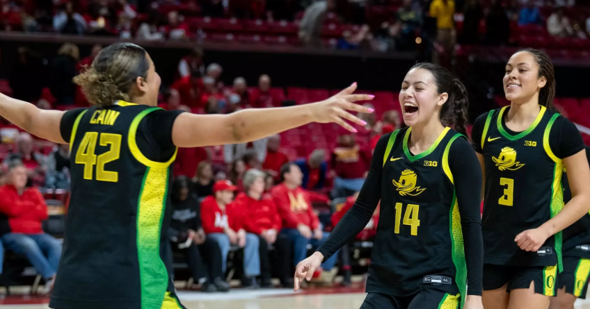 Oregon Ducks Pull Off Road Upset Over No. 16 Maryland