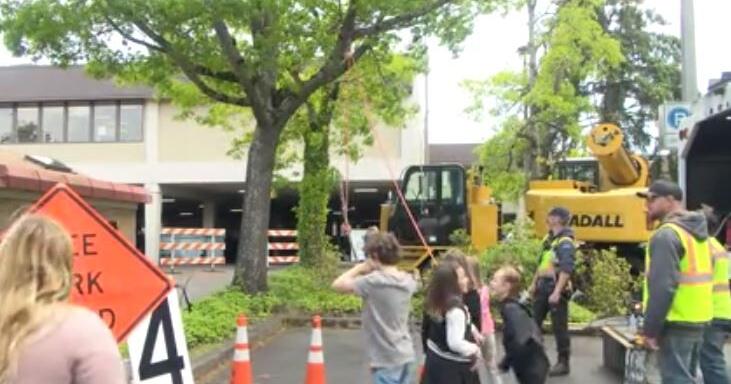 Springfield city employees teach inner workings of public works to local third-graders - Vimarsana News