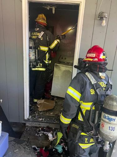 Eugene Springfield Firefighters contain two fires within an hour of ...