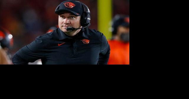 Oregon State University community reacts to head coach Jonathan Smith's departure - Vimarsana News
