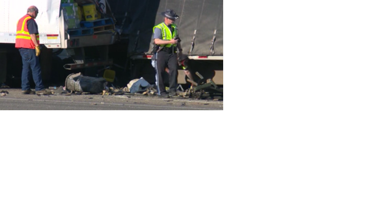 Driver in crash that killed 7 on I-5 facing criminal charges - Vimarsana News