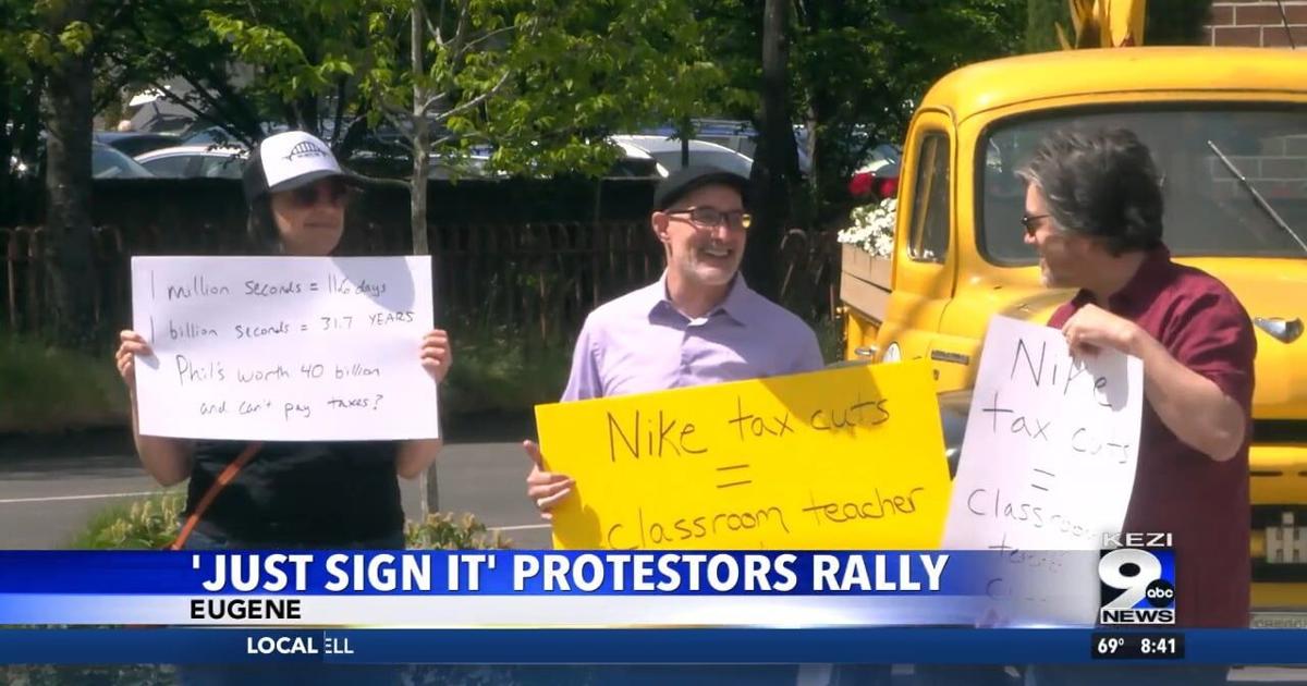 ‘Just Sign It’ Protesters Rally | Video | kezi.com