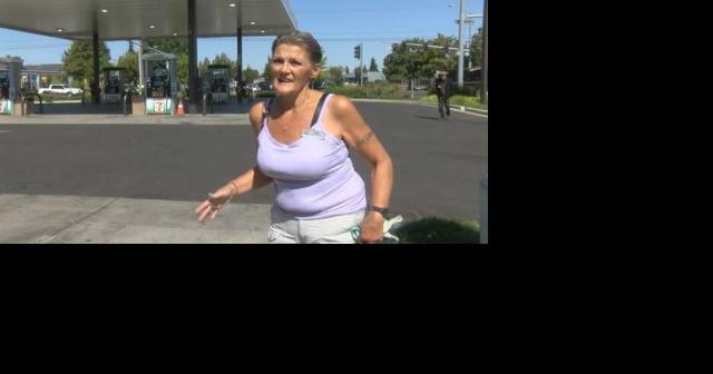 Eugene 7-Eleven employee helps deliver a baby during shift - Vimarsana News