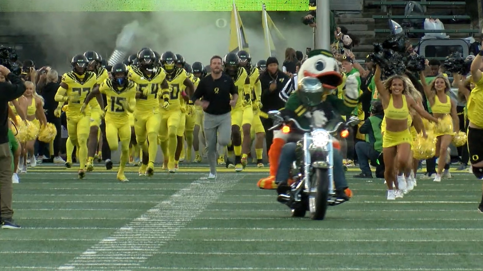 Oregon Gets Top Billing In College Football Playoff's Opening Rankings ...