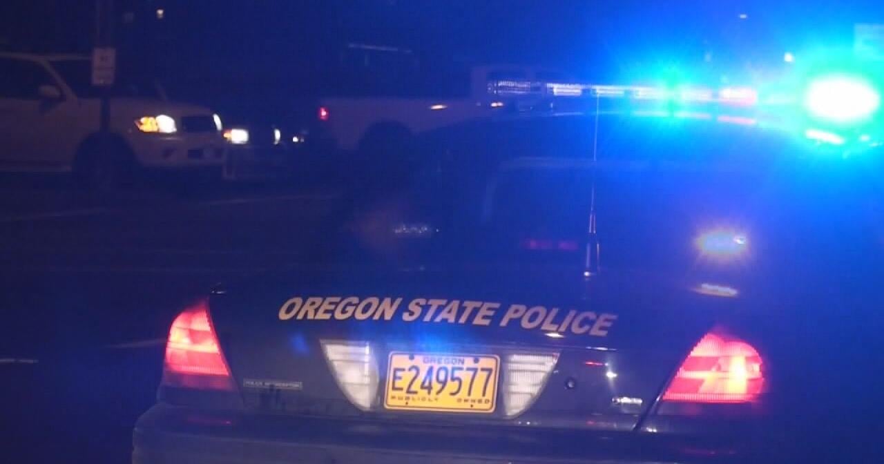 Passenger dies, driver injured in single-vehicle crash near Mapleton - Vimarsana News