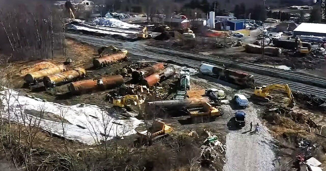 Norfolk Southern agrees to $600M settlement in fiery Ohio derailment. Locals fear it's not enough | News - Vimarsana News