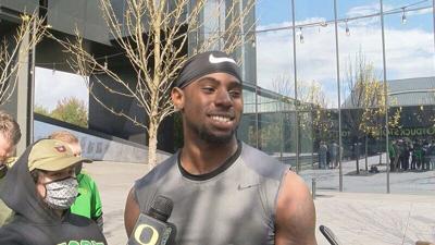 Oregon prepared to be Pac-12's hunted team