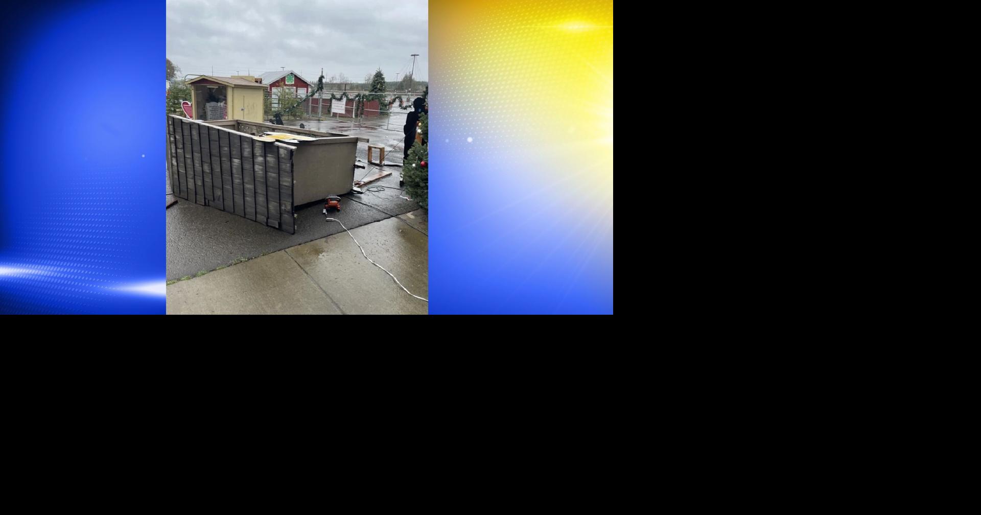 Corvallis Christmas light display closed due to windstorm damage News