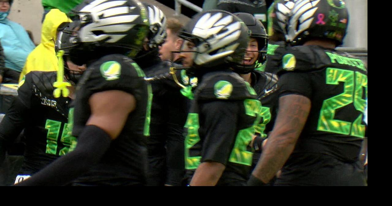 FB: Oregon football moves two games to Friday nights