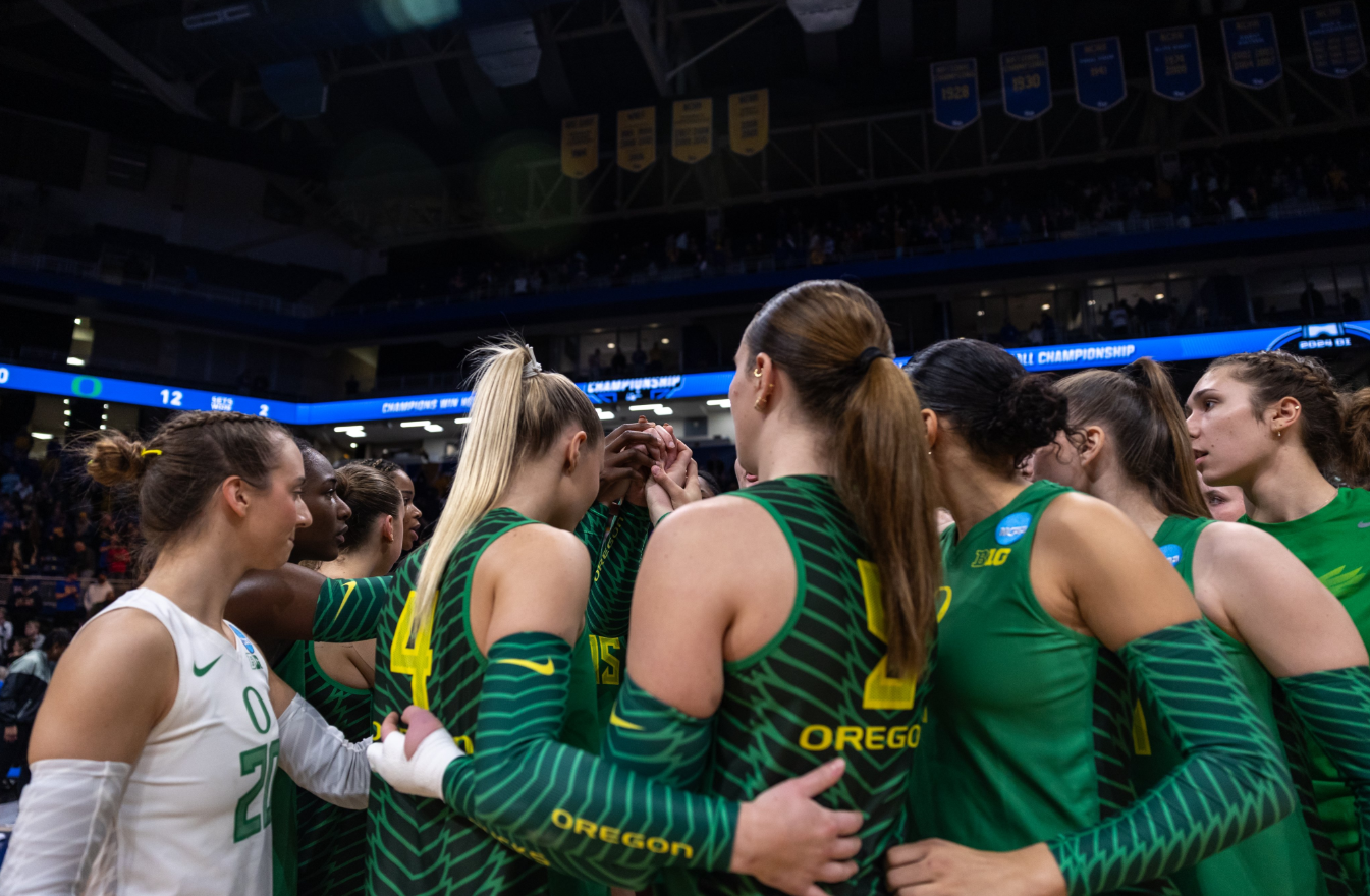 Oregon VB: Ducks Fall Short Of Comeback And Third Straight Elite Eight ...