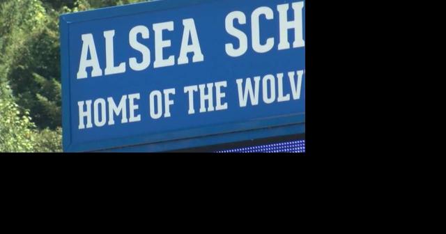 Lawsuit against Alsea School District alleges hostile work environment - Vimarsana News