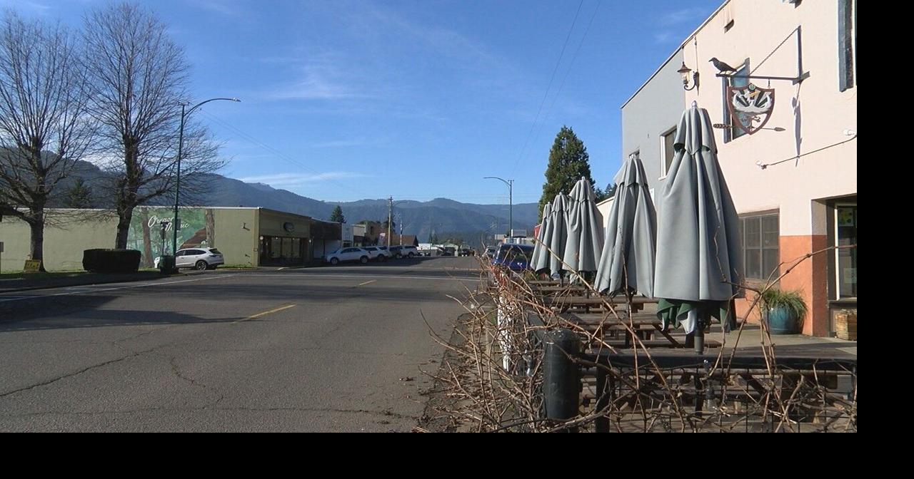 Oakridge is hoping for snowfall to kickstart a delayed ski season