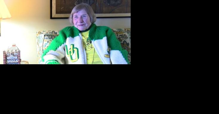 Local lifelong Duck fan and grandson heading to cheer on Ducks in Fiesta Bowl - Vimarsana News