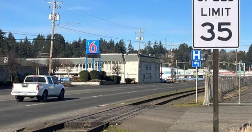 Coos Bay's Highway 101 sees speed cut to enhance driver safety