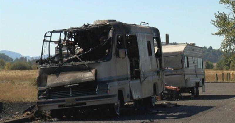 Crews battle RV fire in Eugene | Archive | kezi.com