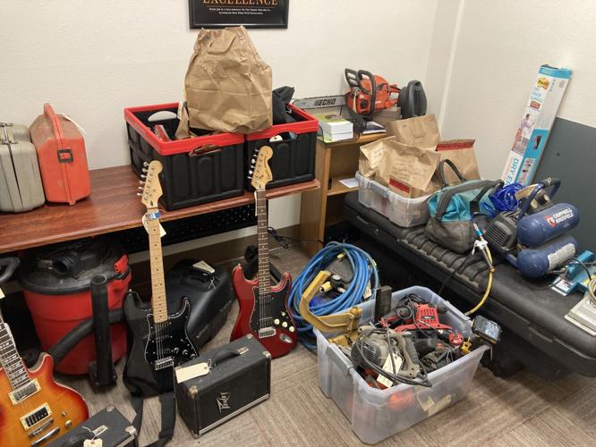 Coos Bay police detain 11, jail 3 in search of home full of allegedly