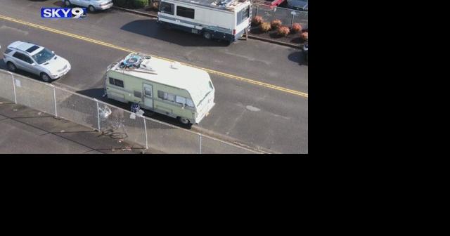 Eugene businesses frustrated with homeless campers parking nearby - Vimarsana News