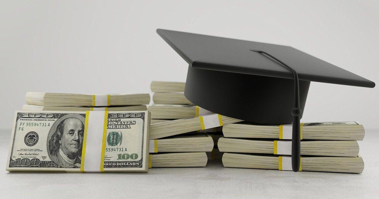 The Supreme Court rejects Biden's plan to wipe away $400 billion in student loan debt - Vimarsana News